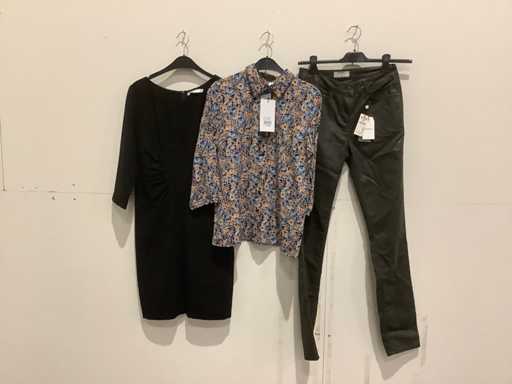 Abbigliamento, scarpe, accessori (50x)