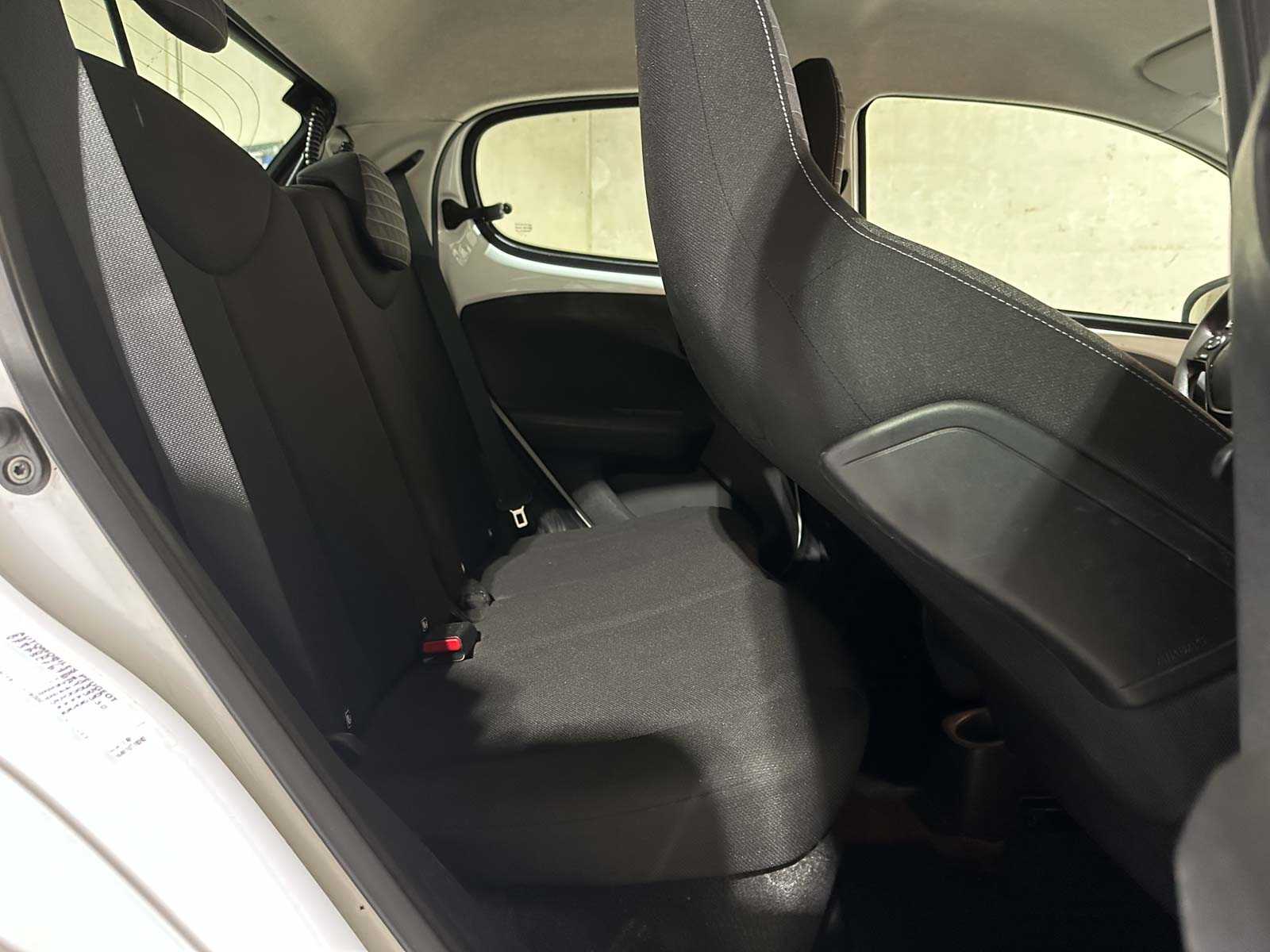 Peugeot 108 1.0 e-VTi Active 72pk 2021 (Origineel-NL), N-569-KN