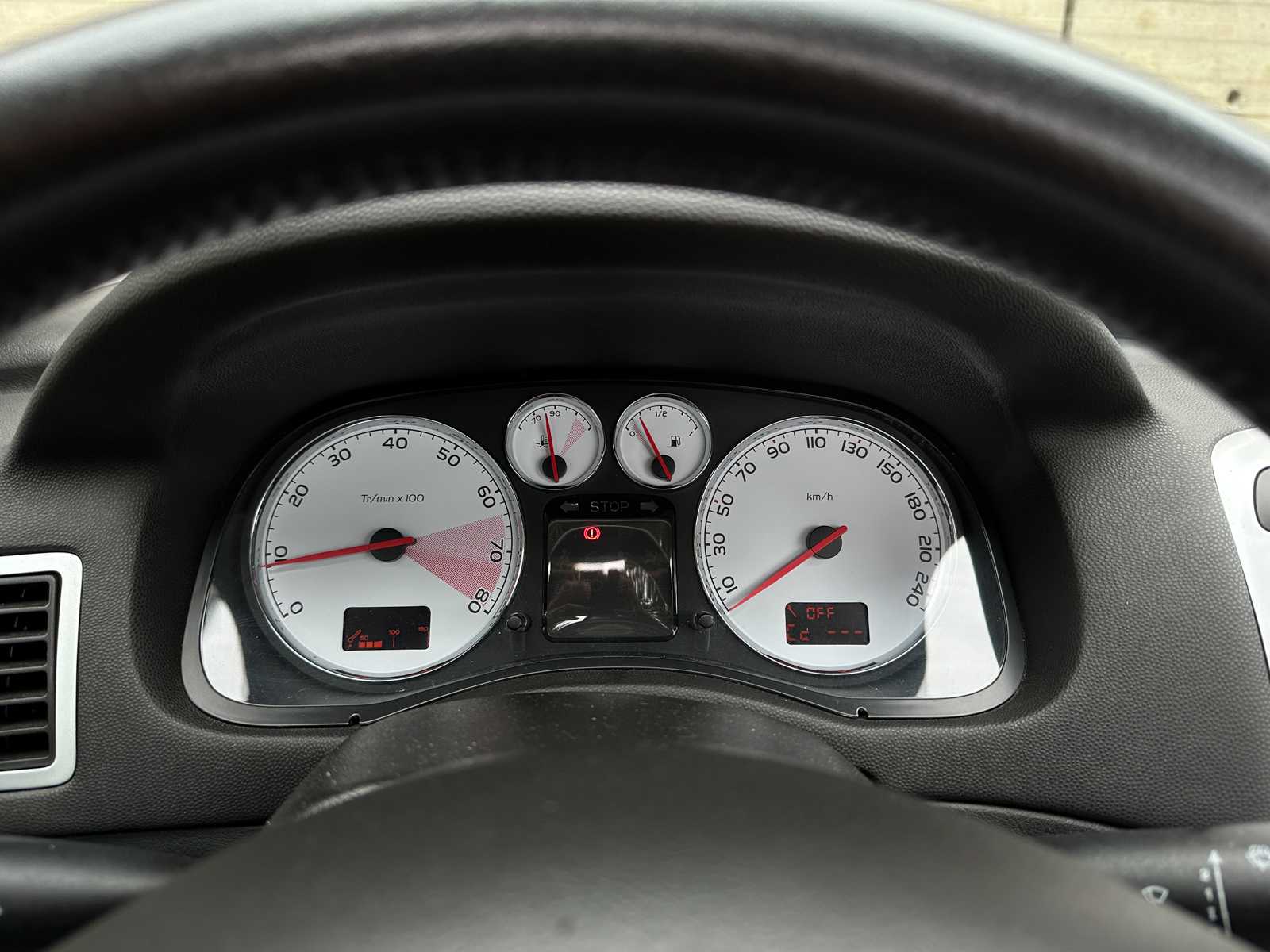 Peugeot 307 Coupé Cabriolet 2.0-16V 140pk 2006 (Origineel-NL), 22-SZ-KT