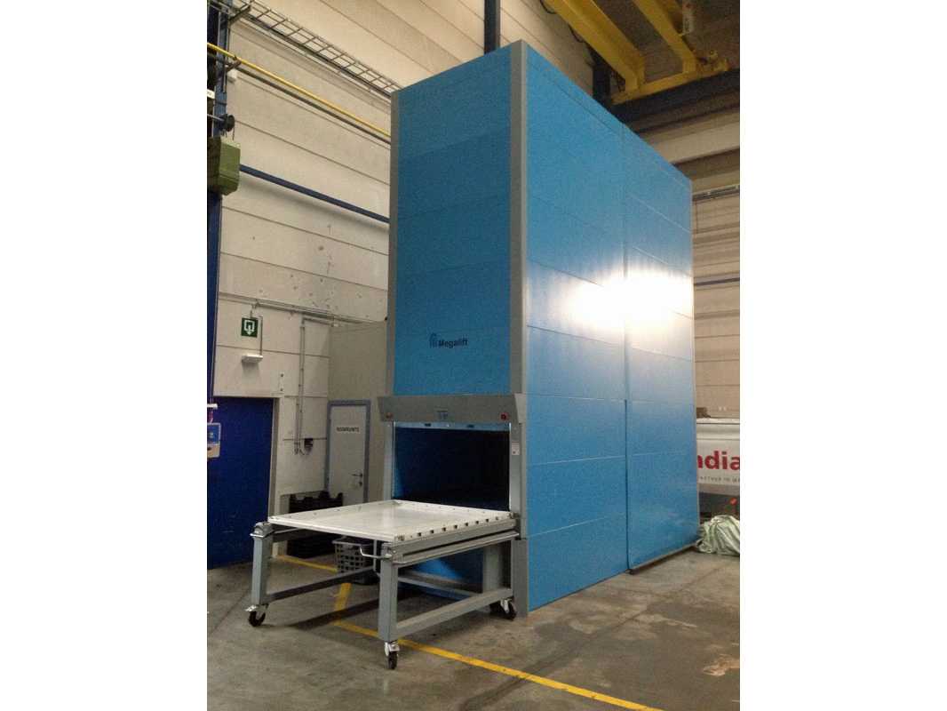 MEGALIFT – 1997 – 9393/50/5810 – Paternoster cabinet