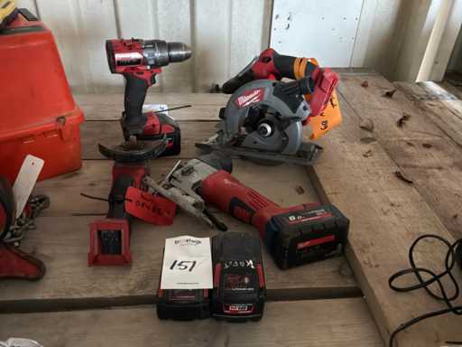 Milwaukee Battery tool (4x)