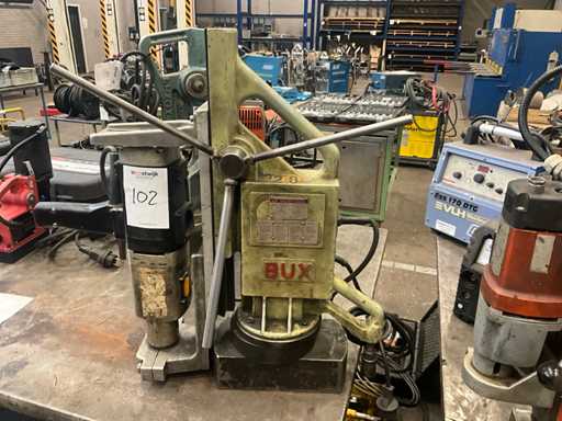 BUX DAH32 Magnetic Drilling Machine