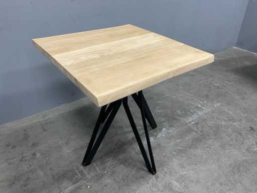Eiken Eetkamertafel 70x80x76 cm met onderstel Dining Drone