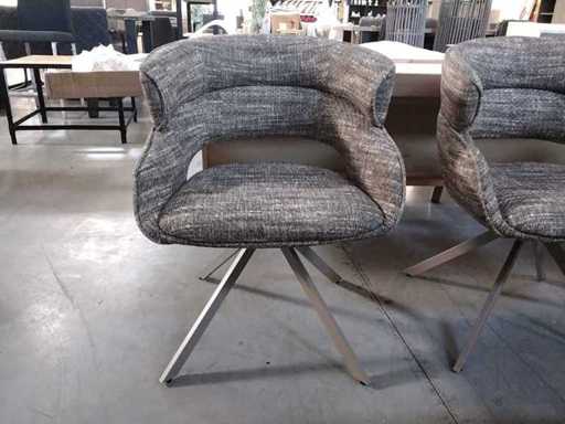 Chaise pivotante marron (4x)