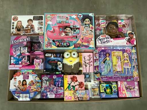 I giocattoli includono Lego, Star Wars e Pokémon