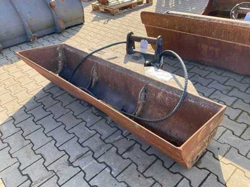 Seau basculant Boels CG5B 2015