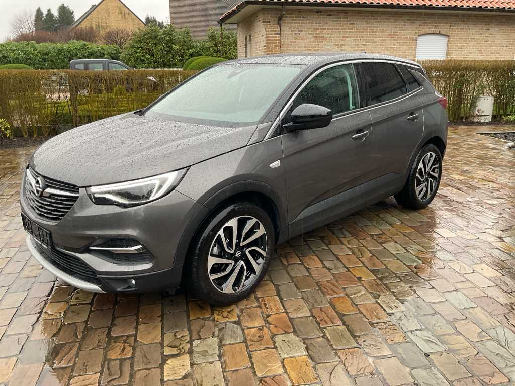2018 Opel SUV Grandland X Passenger Car