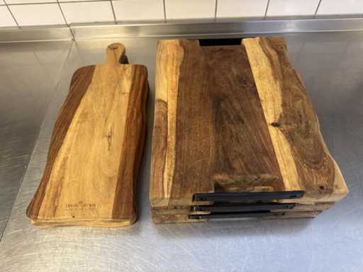 Bols et plats - Planche de service en bois (6x)