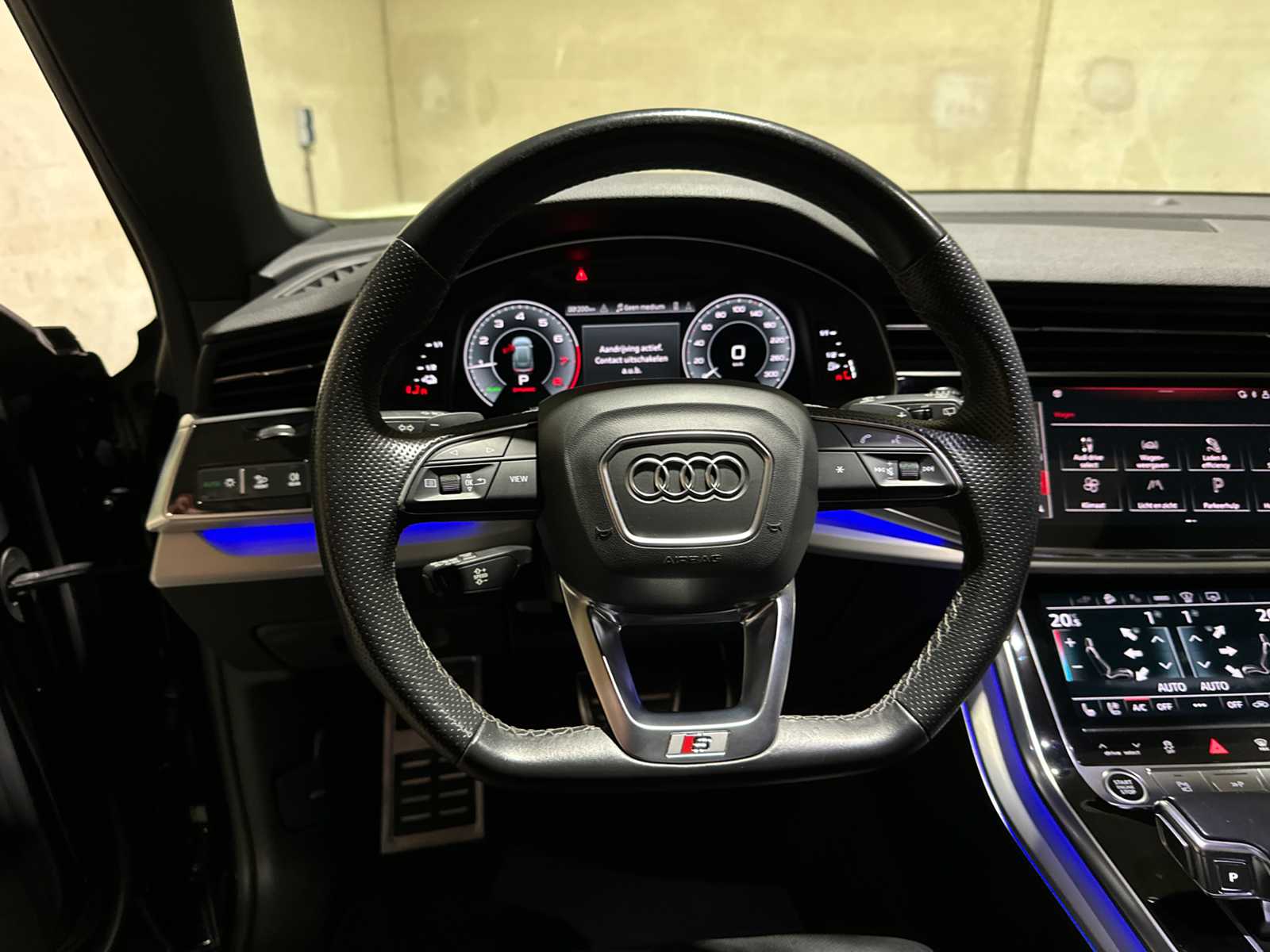 Audi Q8 55 TFSI e 3.0 V6 Quattro Pro Line 476pk 2021, L-766-SK