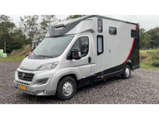 6c3c8aa7-f605-45f1-955c-e58fe2ecac96.mp4