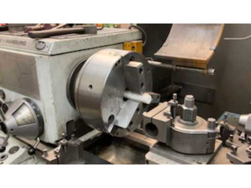 ef186884-fb7f-491c-8b4a-492de33cc704.mp4