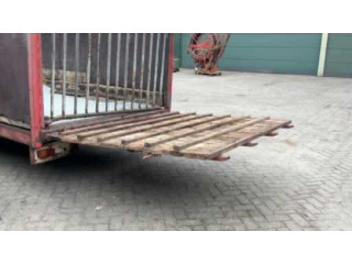 9197fd5e-1a7d-42e4-994f-49d41cdd1423.mp4