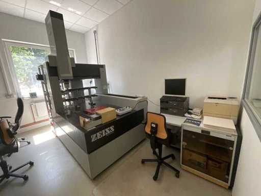 2005 ZEISS PMC-850 3D Measuring Machine