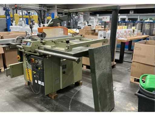 Garden furniture, contractor materials and goods bought from various bankruptcies