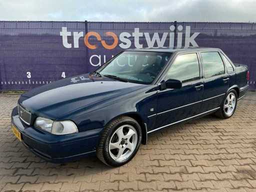 1999 - Volvo S70 Passenger car