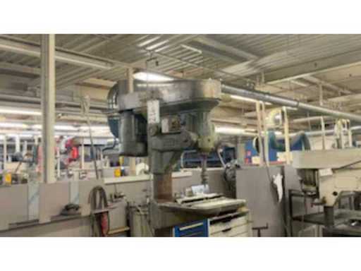 e2d23606-88f9-476e-a4a7-7ab8b0ed56da.mp4