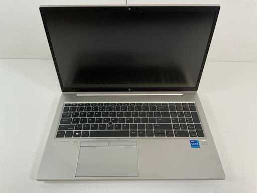 HP EliteBook 850 G8 15.6", Core(TM) i7 11ª generazione, 16 GB di RAM, 512 GB NVMe Laptop