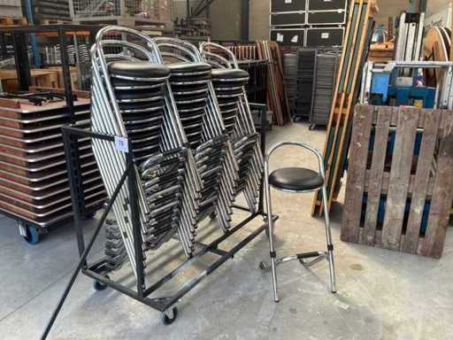 Hoge bar stoelen (30x)