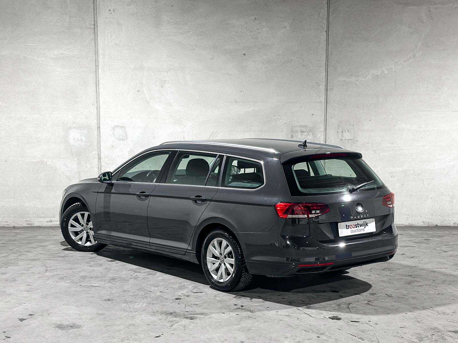 Volkswagen Passat Variant 1.5 TSI Business 150pk 2020 (Origineel-NL+1e eignaar), J-046-XK