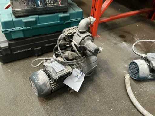 Pressurized waterwork pump