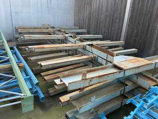 Rastrelliera a sbalzo a doppia faccia