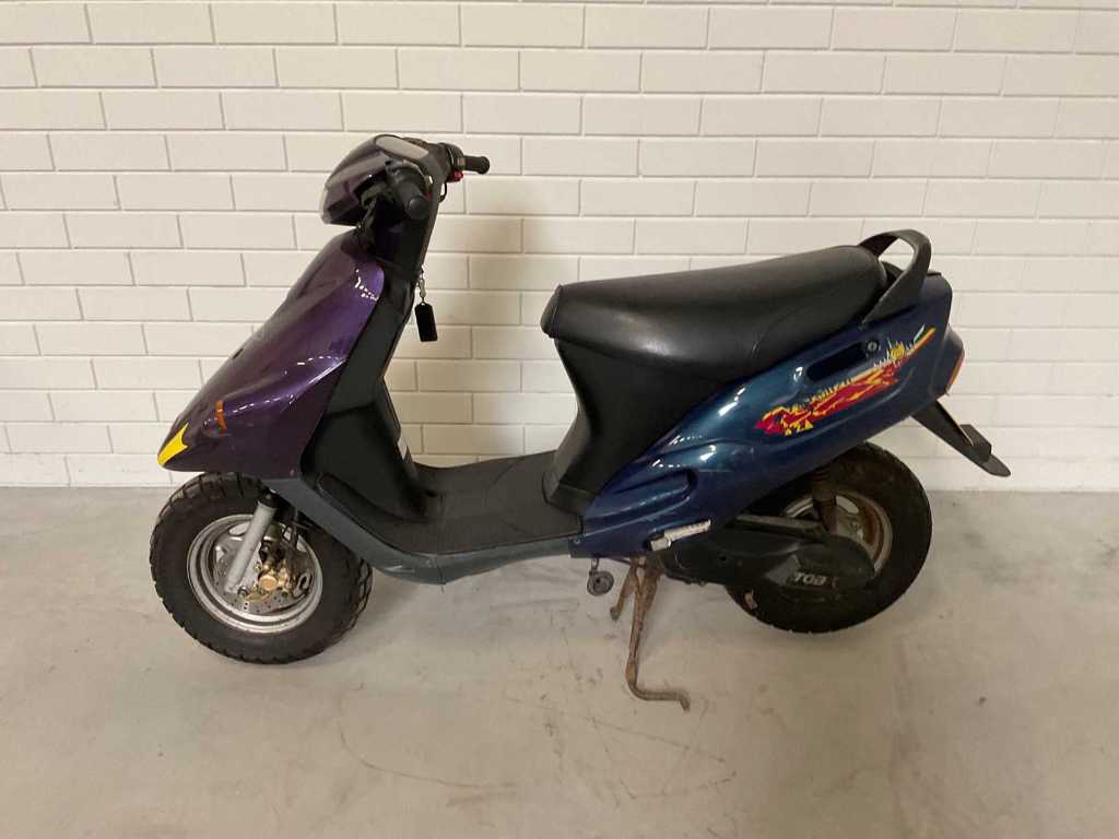 TGB Moped Rivolta scooter 45km DV-596-B | Troostwijk Auctions