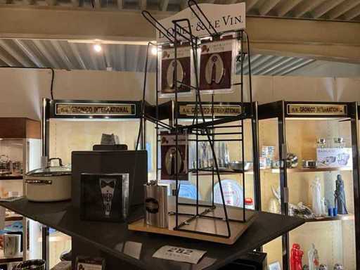 Wine/whisky and beverage accessories