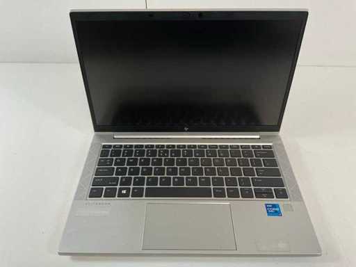 HP EliteBook 830 G8 13.3", Core(TM) i7 11ª generazione, 16 GB di RAM, 512 GB NVMe Laptop