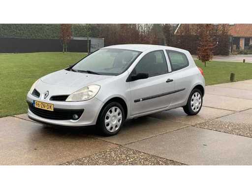 2008 Renault Clio 1.2-16V Special Line Passenger Car