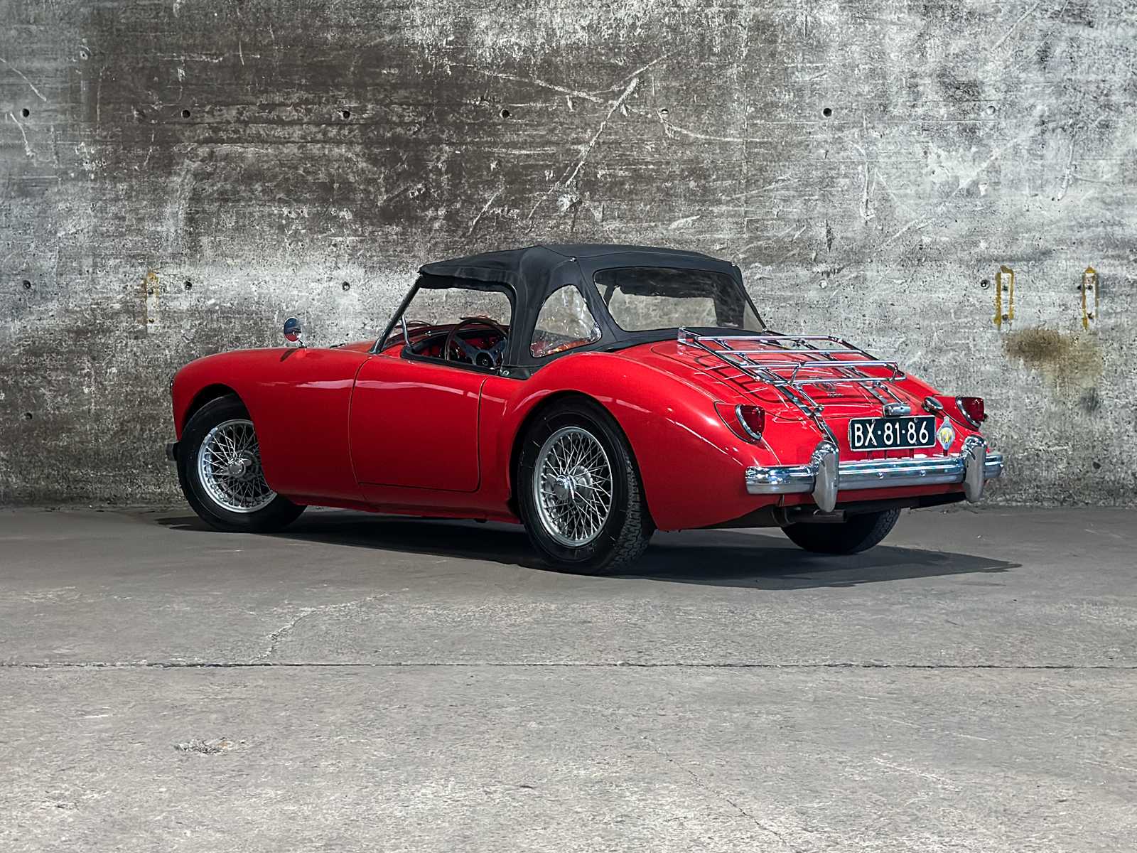 MG MGA Cabriolet 1957, BX-81-86