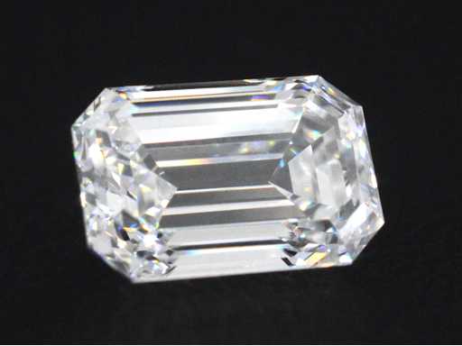 Diamant - circa 5.00 carat Emerald geslepen diamant (gecertificeerd)