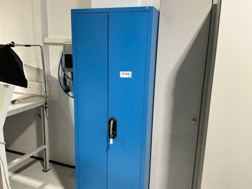 C+P MÖBELSYSTEME Workshop hinged door cabinet with contents