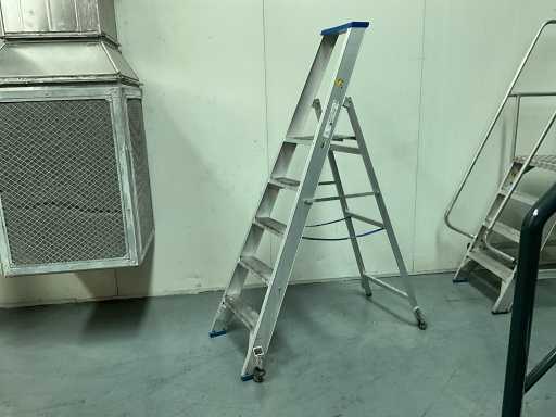 Échelle pliante en aluminium SOLID