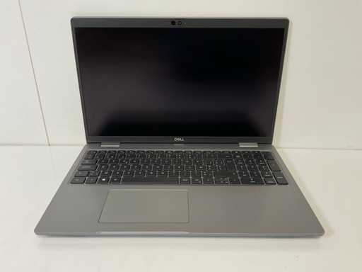 Dell Latitude 5520 15.5", Core(TM) i7 11a generazione, 16 GB di RAM, 512 GB di laptop NVMe