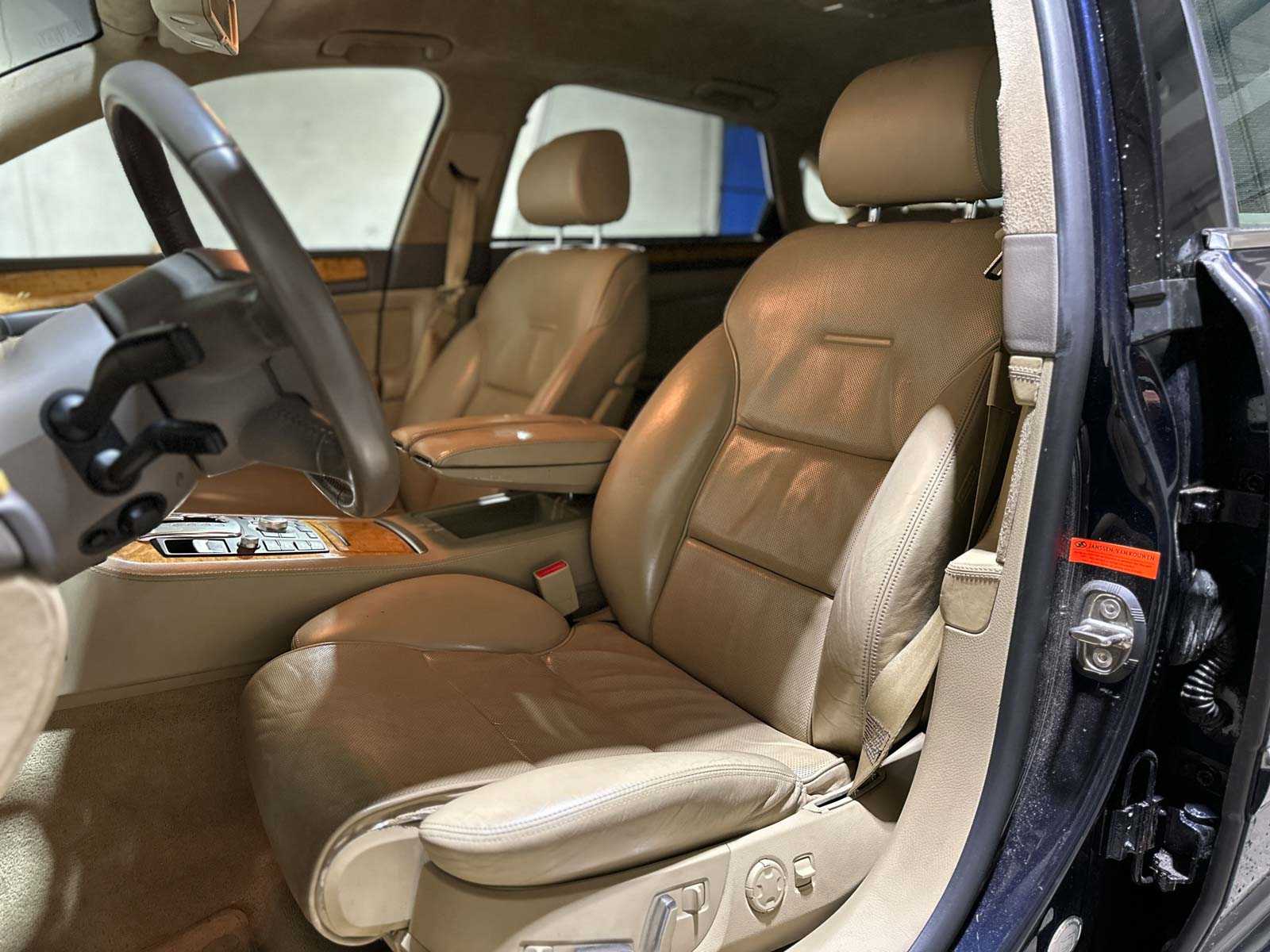 Audi A8 4.2 V8 Quattro Lang Pro Line 335pk 2005, 43-RX-HJ Youngtimer