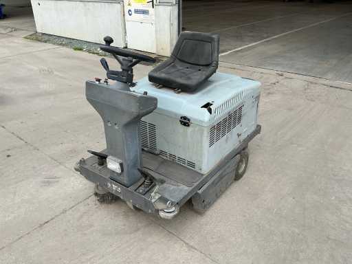 2004 Nilfisk Sr1100 Veegmachines, zelfrijdend