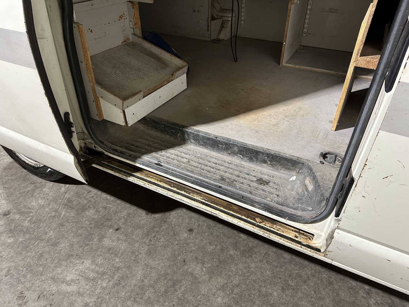 Volkswagen Transporter 1.9 TDI 300 103pk 2005, 54-BZ-GH