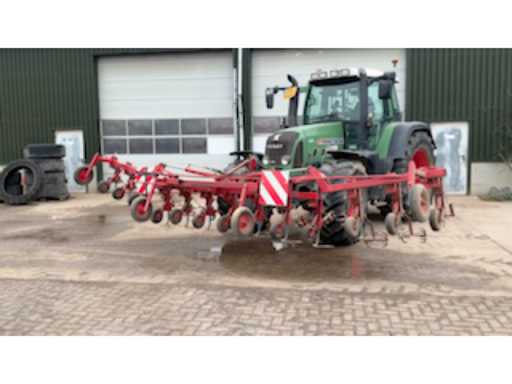 e3e76505-8ac8-468d-bffb-ebc64fb59bac.mp4