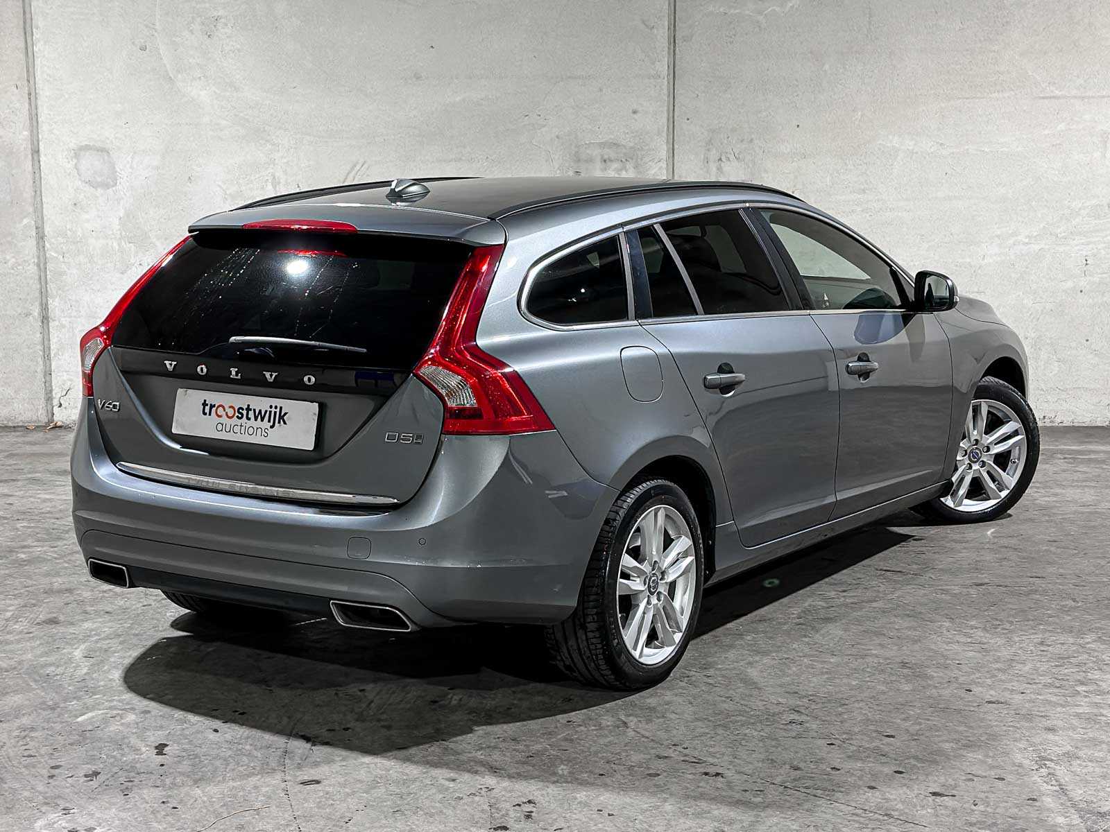 Volvo V60 2.4 D5 Twin Engine Special Edition 163pk 2015, NH-759-L