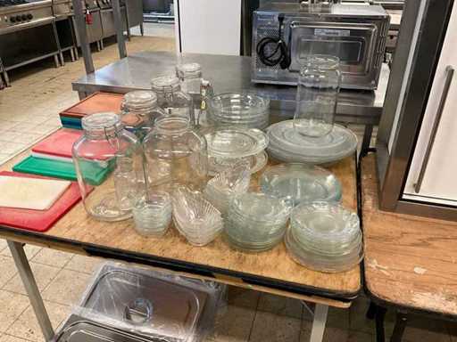 Lotto di oggetti in vetro