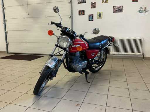 1975 Kawasaki Z200 Motorrad