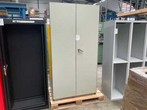 Kast