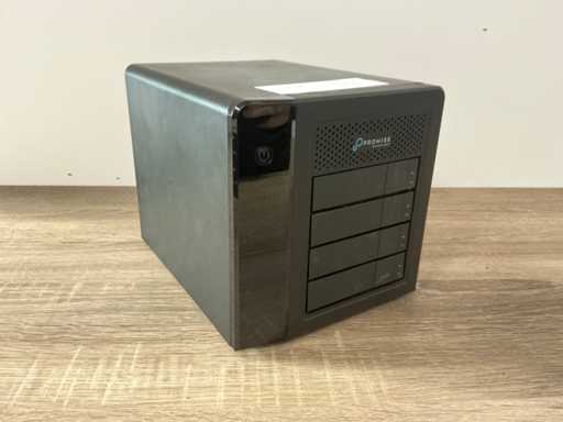 Promise Pegasus 3 (Thunderbolt) Network Storage + 24TB