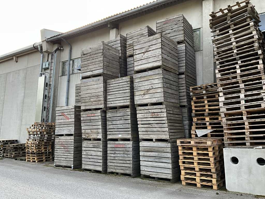 Transportboxen aus Holz (33x)