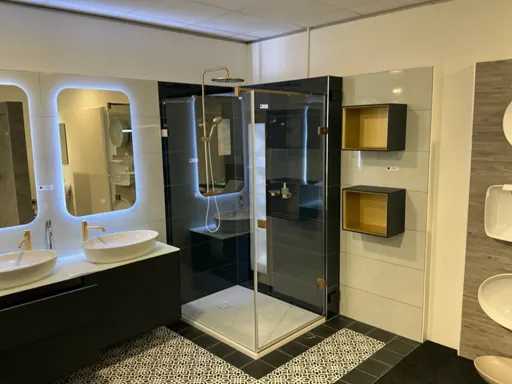 Huppe / Villeroy&Boch Douchecombinatie