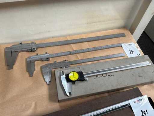 Calibro (4x)