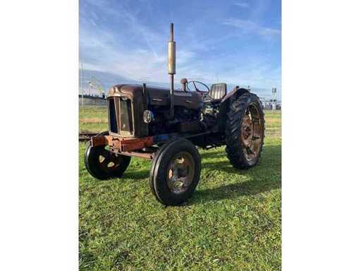 Ford - super major - Oldtimer tractor