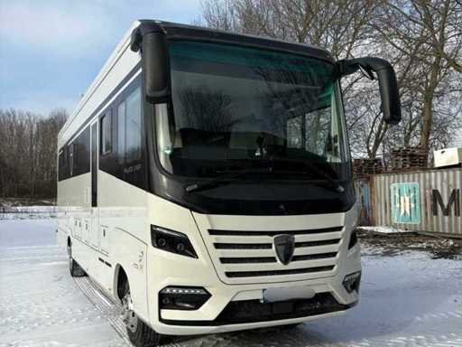 MORELA Palace Liner 103 GSB Geïntegreerde Luxe Camper. 