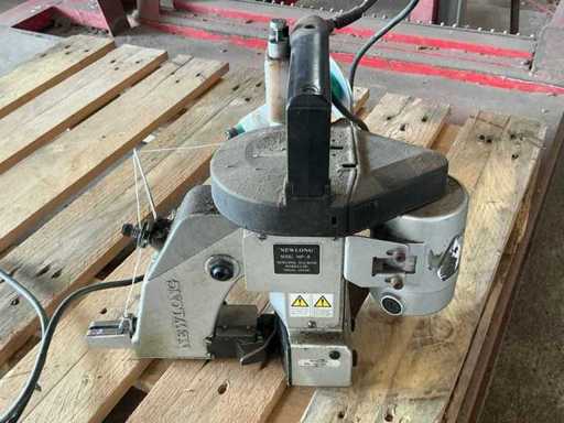 NewLong NP-8 Taschennähmaschine