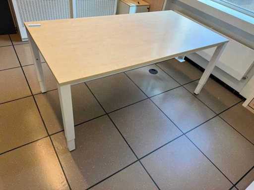 Bureautafel 180x90 (smalle kabelgoot) (4x)